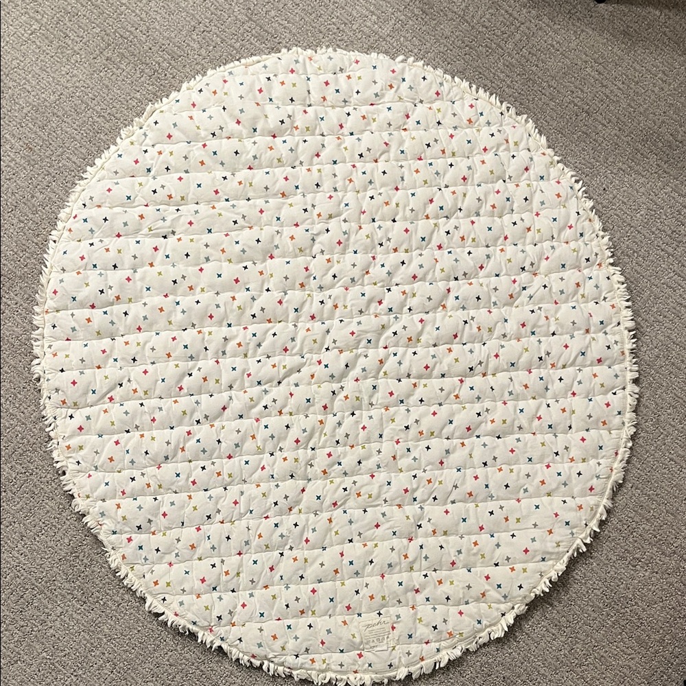 Pehr Quilted Round Play Mat with Multicolor Star Motif